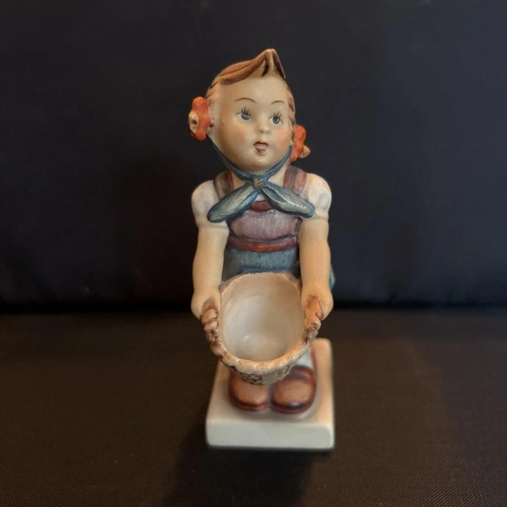 Vintage Goebel Hummel Figurine 